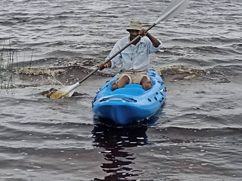Canoe Guide Canoe Guide